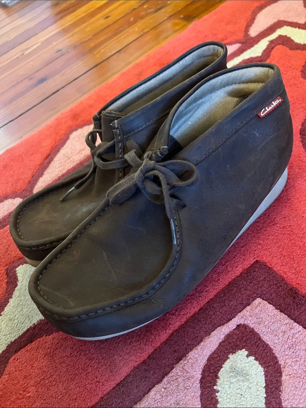 Clarks Men’s Brown Leather Stinson Hi Chukka Boots size 9